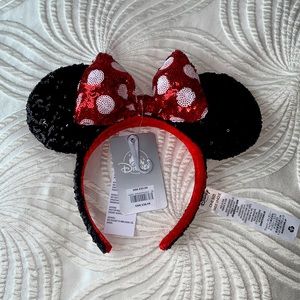 Sparkly official disney Minnie Mouse headband ears